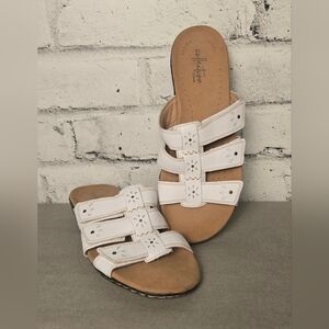 Clarks Collection Ultimate Comfort White Leather Slide Sandals 7.5